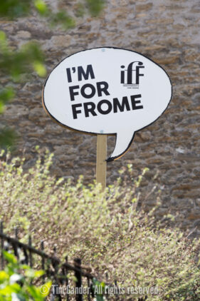 An Independents for Frome board in the shape of a speech bubble is erected on a wooden baton in a resident's garden.