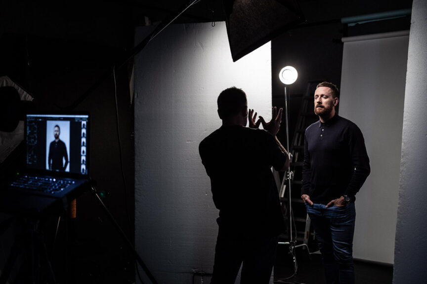 16/08/2018 Olympic and Tour de France winner Sir Bradley Wiggins is photographed by Jon Raine at News Corp's studio in London for Talk Sport Radio.